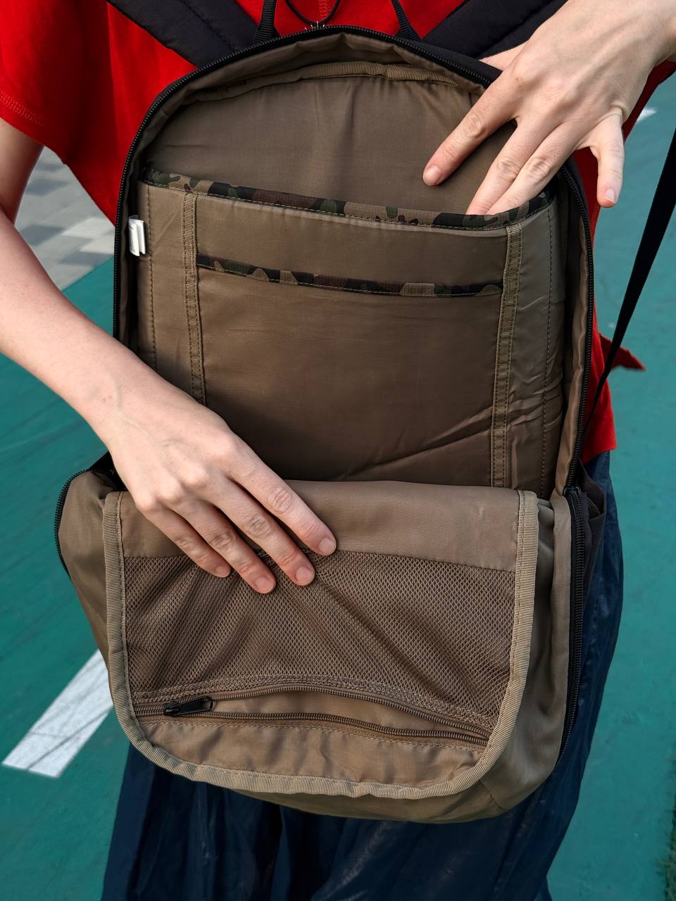 Thule Backpack Крутой городской рюкзак с продуманной системой хранения, для переноса ноутб